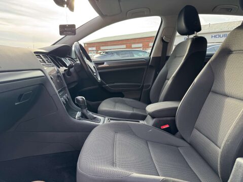 Volkswagen Golf e-Golf 5dr - NATIONAL DELIVERY* 13