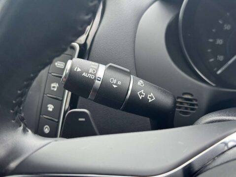 Jaguar XE 2.0 XE R-Sport D Automatic 4dr - NATIONAL DELIVERY* 15