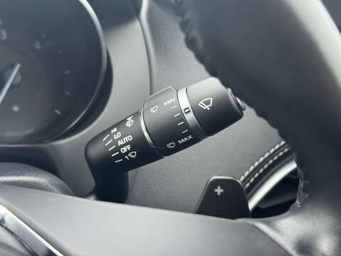 Jaguar XE 2.0 XE R-Sport D Automatic 4dr - NATIONAL DELIVERY* 17