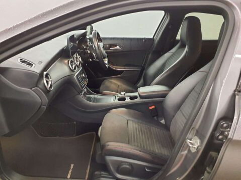 Mercedes-Benz GLA 2.1 GLA 220 D 4Matic AMG Line Premium Automatic 4WD 5dr - NATIONAL DELIVERY 10