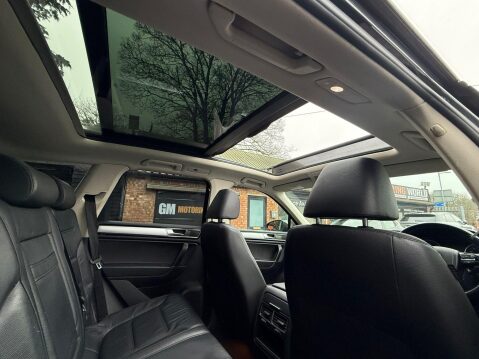 Volkswagen Touareg 3.0 TDI V6 BlueMotion Tech Escape Tiptronic 4WD Euro 6 (s/s) 5dr 13