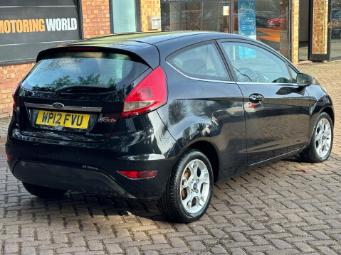Ford Fiesta 1.4 Zetec 3dr 4