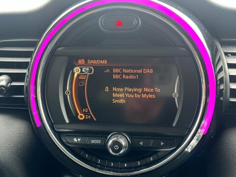 Mini Hatch 1.5 One D Euro 6 (s/s) 3dr 13
