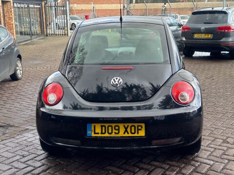 Volkswagen Beetle 1.6 Euro 4 3dr 5
