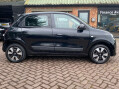 Renault Twingo 1.0 SCe Play Euro 6 5dr 3