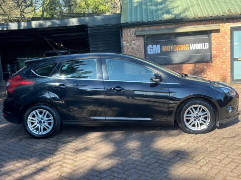 Ford Focus 1.6 TDCi Titanium Euro 5 (s/s) 5dr 3
