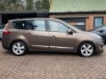 Renault Grand Scenic 1.5 dCi Dynamique TomTom Euro 5 5dr 4