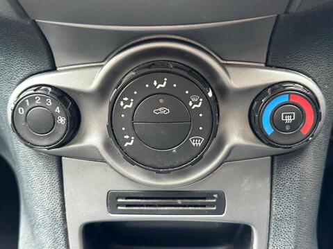 Ford Fiesta 1.25 Style 5dr 6