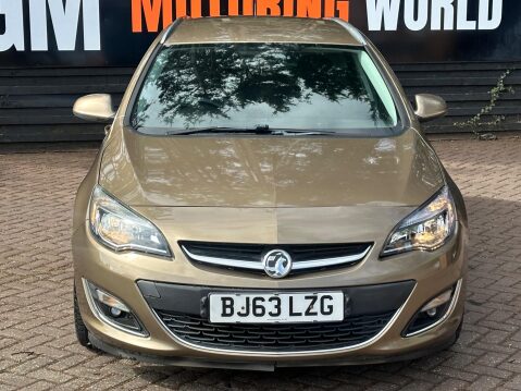 Vauxhall Astra 2.0 CDTi SRi Sports Tourer Euro 5 (s/s) 5dr 8