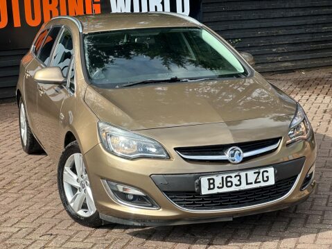 Vauxhall Astra 2.0 CDTi SRi Sports Tourer Euro 5 (s/s) 5dr 2