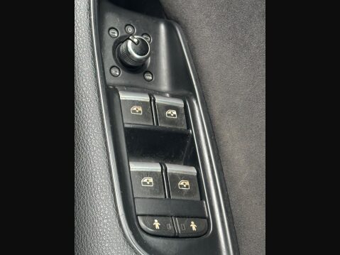 Audi Q7 3.0 TDI V6 S line Tiptronic quattro Euro 6 (s/s) 5dr 32