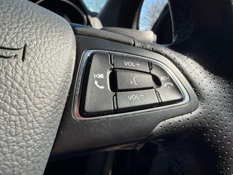 Ford Focus 2.3T EcoBoost RS AWD Euro 6 (s/s) 5dr 26