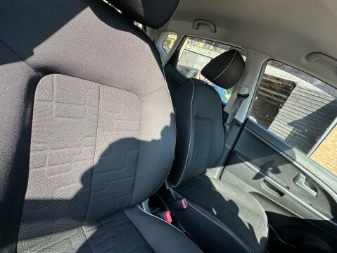 Kia Venga 1.4 CRDi 2 Euro 5 5dr 9