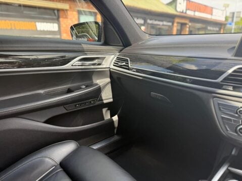 BMW 7 Series 3.0 730d M Sport Auto Euro 6 (s/s) 4dr 51