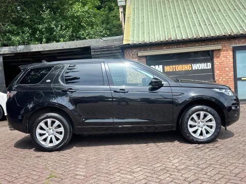 Land Rover Discovery Sport 2.0 TD4 SE Tech 4WD Euro 6 (s/s) 5dr 3