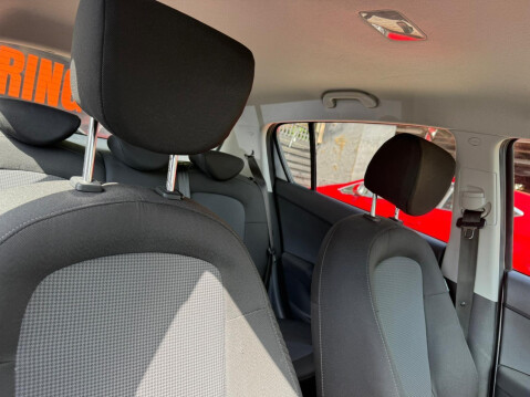 Ford Focus 1.6 TDCi Titanium X Euro 5 (s/s) 5dr 10