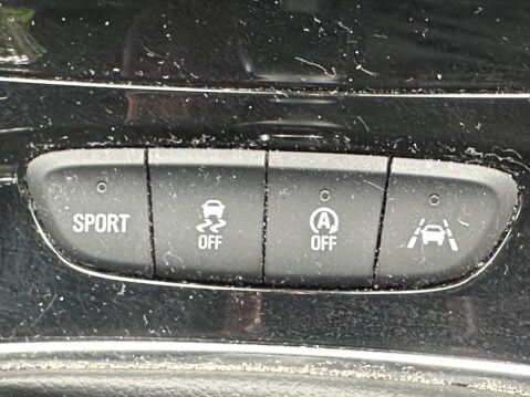 Vauxhall Astra 1.6 CDTi BlueInjection SRi VX Line Euro 6 (s/s) 5dr 10