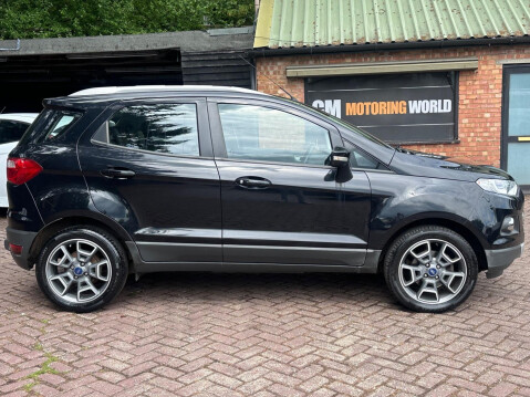 Ford Ecosport 1.5 TDCi Titanium 2WD Euro 6 5dr 3