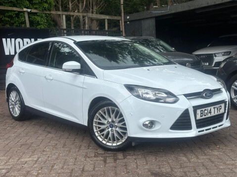 Ford Focus 1.0T EcoBoost Zetec Euro 5 (s/s) 5dr 1
