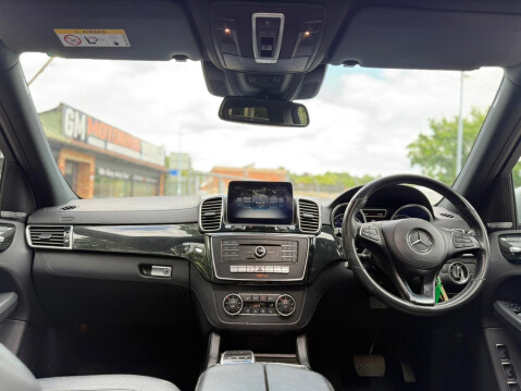 Mercedes-Benz GLS 3.0 GLS350d V6 AMG Line G-Tronic 4MATIC Euro 6 (s/s) 5dr 33