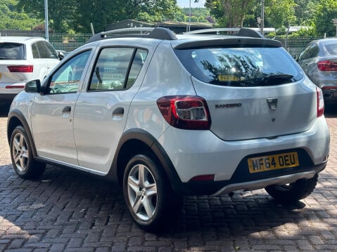 Dacia Sandero Stepway 1.5 dCi Ambiance Euro 5 5dr 4