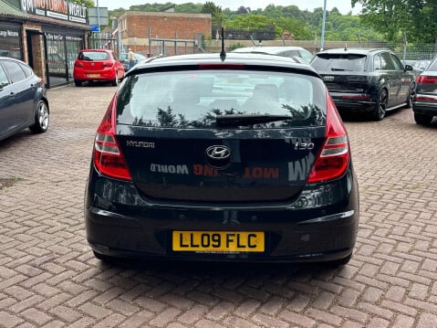 Hyundai i30 1.4 Comfort Euro 4 5dr 4