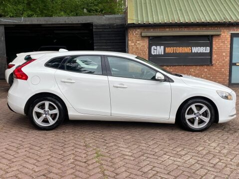 Volvo V40 1.6 D2 ES Euro 5 (s/s) 5dr 2