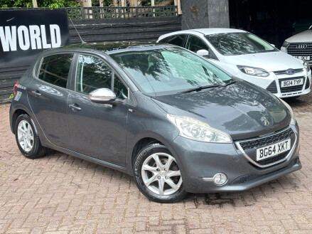 Peugeot 208 1.4 HDi Style Euro 5 5dr