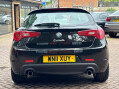 Alfa Romeo Giulietta 2.0 JTDM-2 Veloce Euro 5 (s/s) 5dr 6