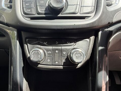Vauxhall Zafira 1.4i Turbo SE Auto Euro 6 5dr 13