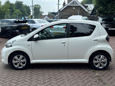Toyota Aygo 1.0 VVT-i Fire Euro 5 5dr 7