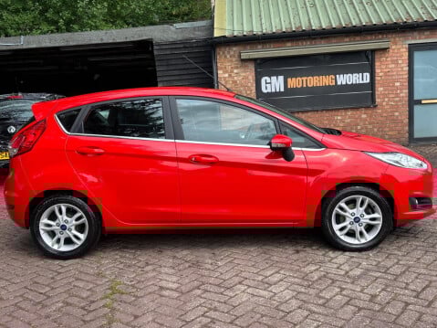 Ford Fiesta 1.0T EcoBoost Zetec Euro 6 (s/s) 5dr 3