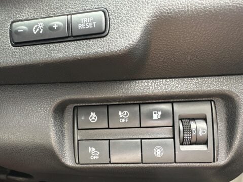 Nissan LEAF 40kWh Acenta Auto 5dr 19