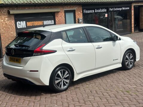 Nissan LEAF 40kWh Acenta Auto 5dr 6