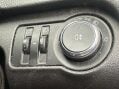 Vauxhall Insignia 2.0 CDTi ecoFLEX Design Euro 5 (s/s) 5dr 16