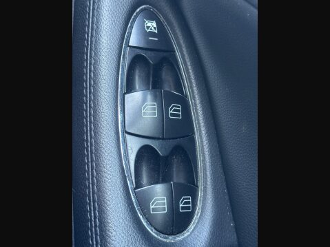 Mercedes-Benz CLS 3.0 CLS320 CDI Coupe 7G-Tronic 4dr 20