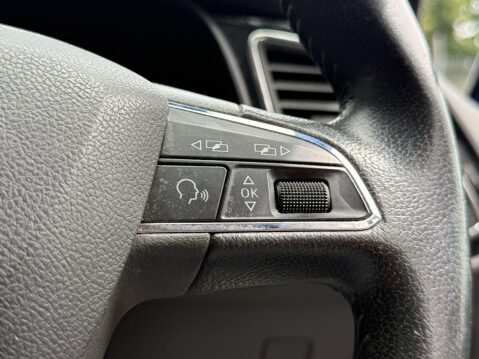 SEAT Leon 1.6 TDI CR SE Sport Tourer Euro 5 (s/s) 5dr 16