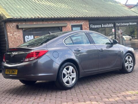Vauxhall Insignia 2.0 CDTi Exclusiv Auto Euro 5 5dr 4