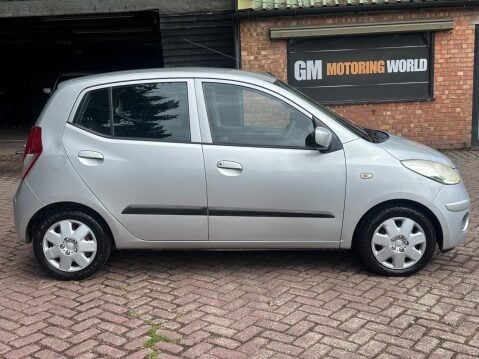 Hyundai i10 1.1 ES Euro 4 5dr 3