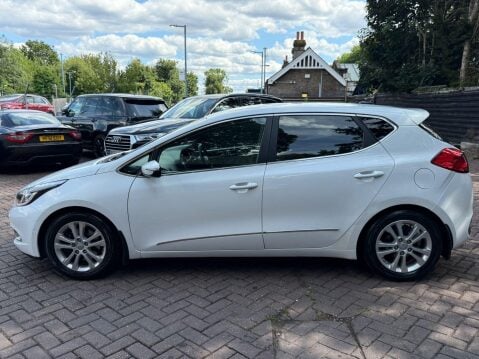 Kia Ceed 1.6 CRDi EcoDynamics 3 Euro 5 (s/s) 5dr 6