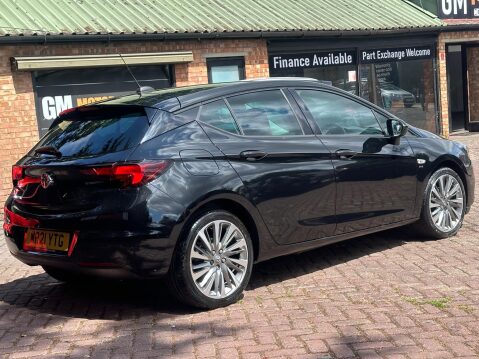 Vauxhall Astra 1.2 Turbo SRi VX Line Nav Euro 6 (s/s) 5dr 4
