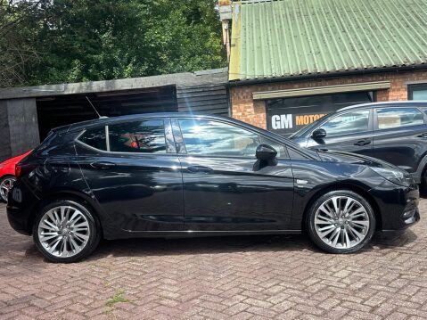 Vauxhall Astra 1.2 Turbo SRi VX Line Nav Euro 6 (s/s) 5dr 3
