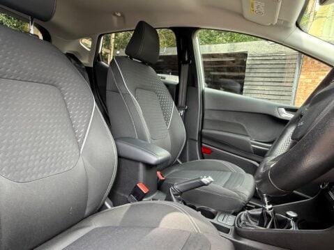 Ford Fiesta 1.5 TDCi Titanium Euro 6 (s/s) 5dr 10