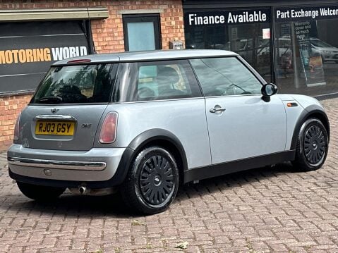Mini Hatch 1.6 One Euro 3 3dr 4