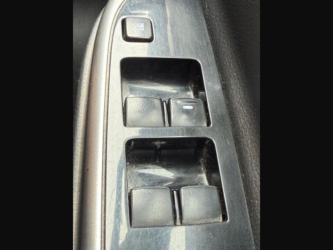 Mitsubishi L200 2.2 DI-D DC Barbarian 4WD Euro 6 (s/s) 4dr 53