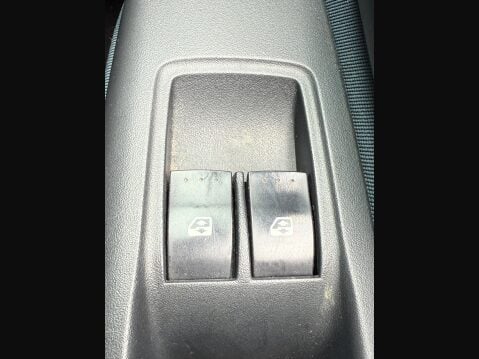Renault Clio 1.2 Campus Sport 3dr 13