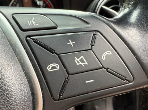 Mercedes-Benz A Class 1.6 A180 BlueEfficiency SE Euro 6 (s/s) 5dr 15