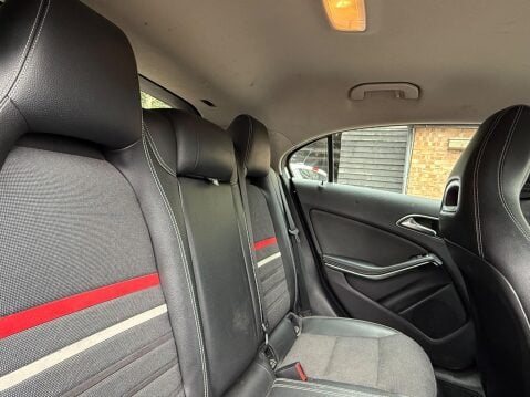Mercedes-Benz A Class 1.6 A180 BlueEfficiency SE Euro 6 (s/s) 5dr 11