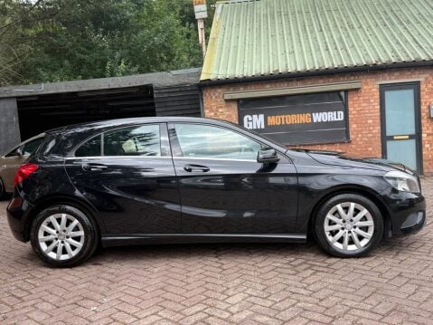 Mercedes-Benz A Class 1.6 A180 BlueEfficiency SE Euro 6 (s/s) 5dr 3