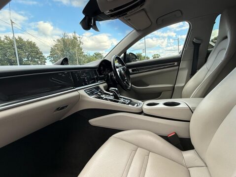 Porsche Panamera 2.9 V6 E-Hybrid 14kWh 4 Saloon PDK 4WD Euro 6 (s/s) 5dr 42